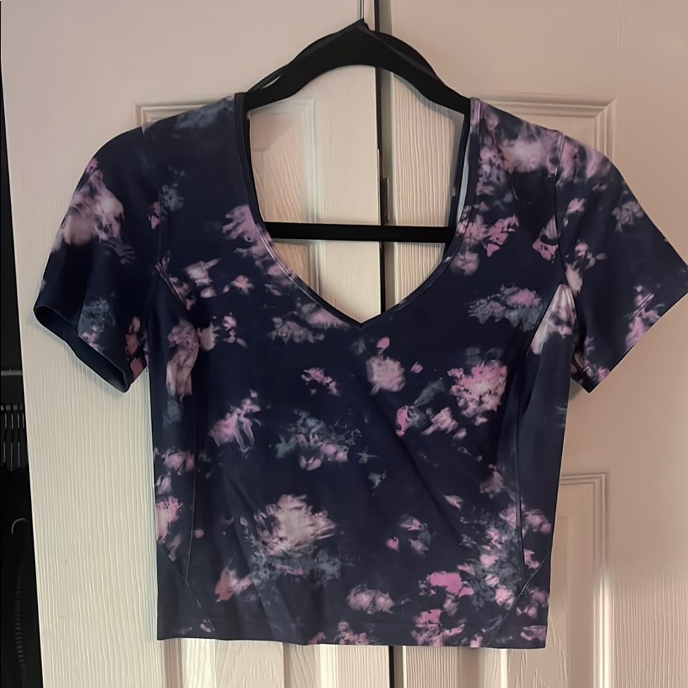 Lululemon Blue and Pink Short Sleeve Crop T-Shirt